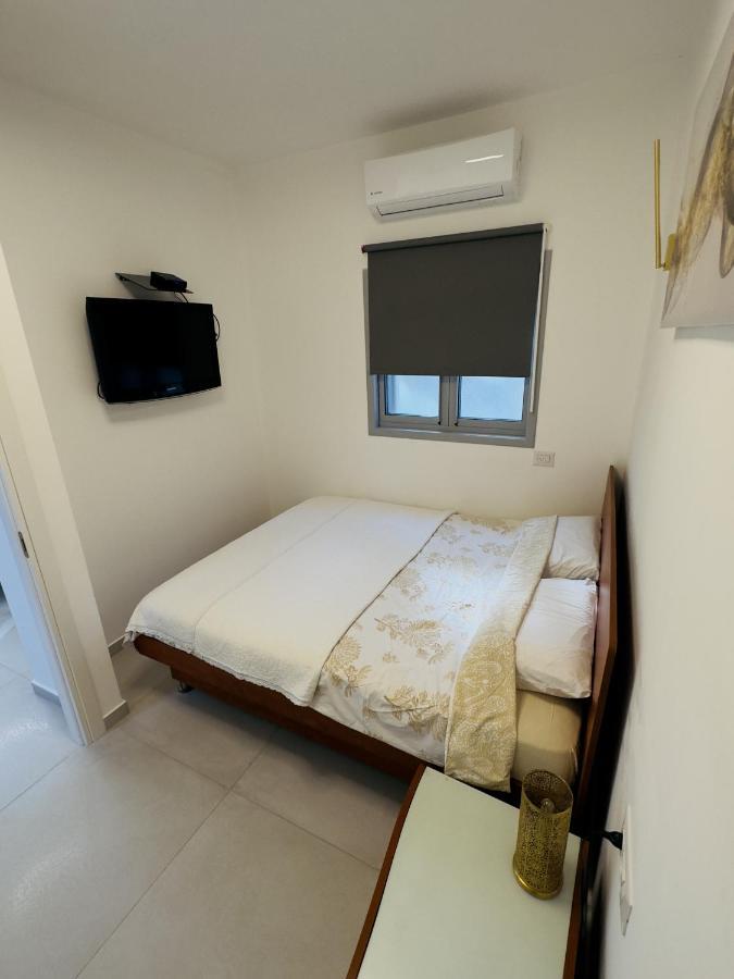 Amazing 2Rooms Apt In Bat Yam - Step By The Beach ภายนอก รูปภาพ